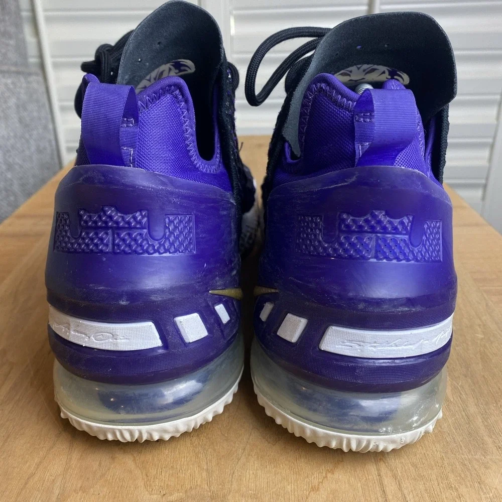 Nike LeBron XVIII Lakers US Mens‎ Size 11 Purple/Black/White/ Metallic Gold/NBA